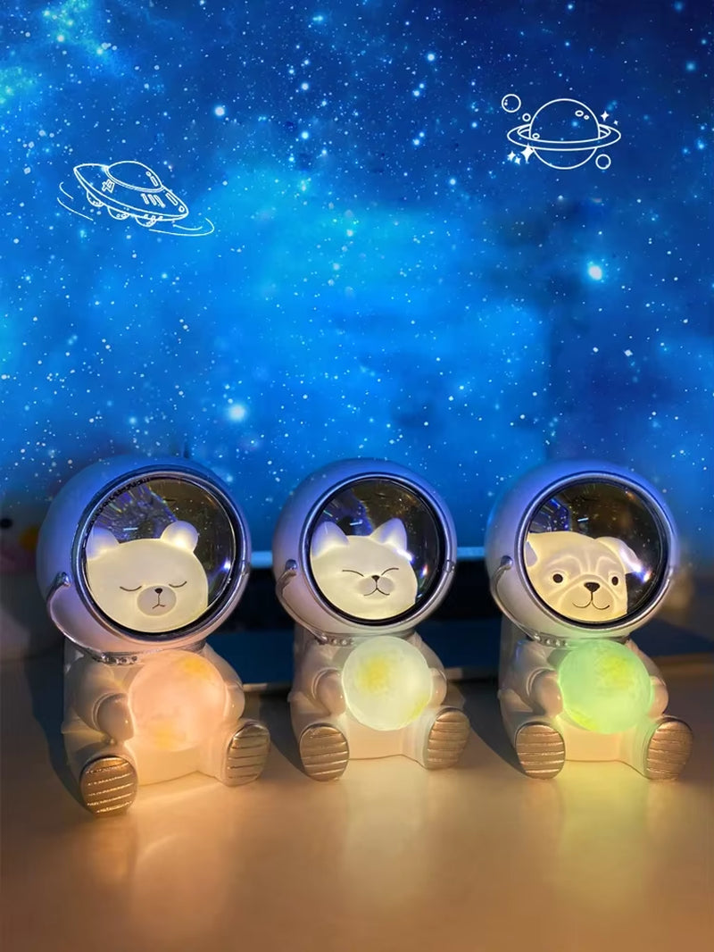 Astronaut Night Light Charge LED Galaxy Guardian Pet Astronaut USB Night Light Bedroom Decoration Star Kids Birthday Gift - Explore Ethereal