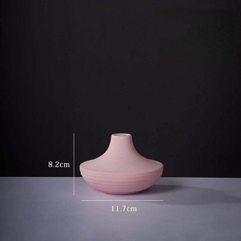 Creative Ceramic Small Vase - Explore Ethereal