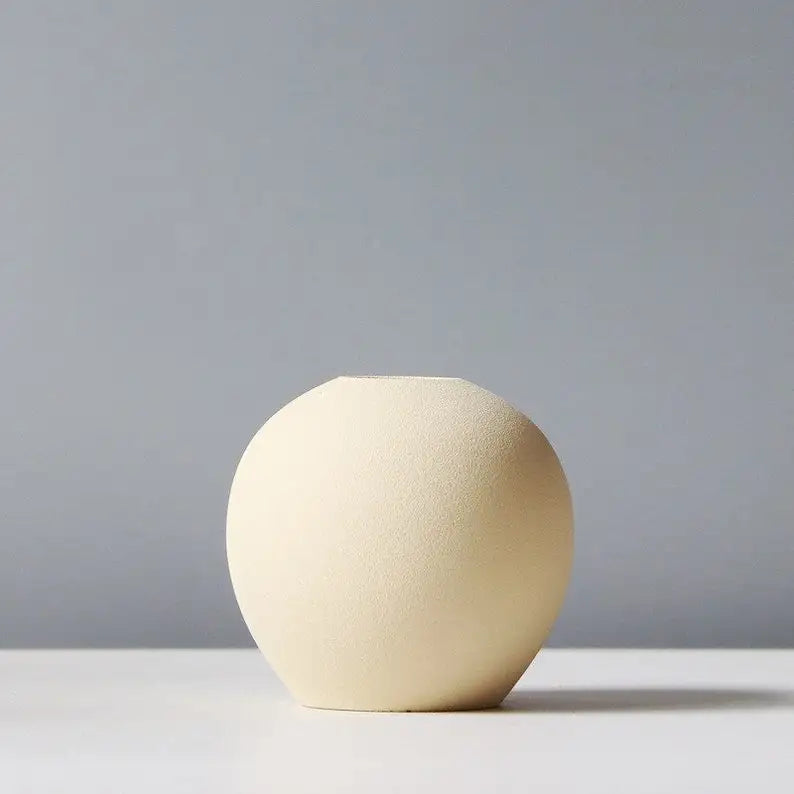 Matte Ceramic Vase - Explore Ethereal