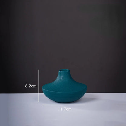 Creative Ceramic Small Vase - Explore Ethereal