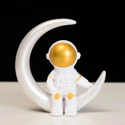 Astronaut Figure Statue Set - Explore Ethereal