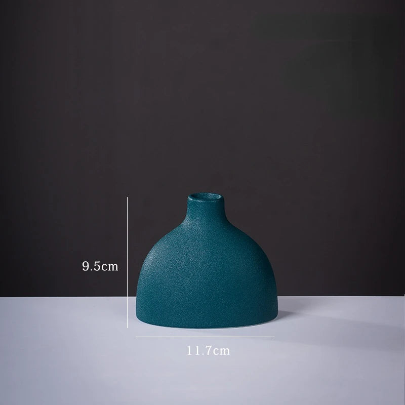 Creative Ceramic Small Vase - Explore Ethereal