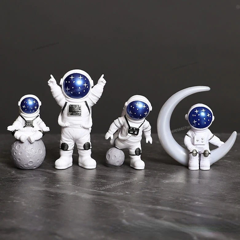 Astronaut Figure Statue Set - Explore Ethereal