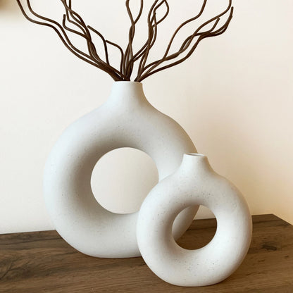 Hollow Ceramic Donuts Vase - Explore Ethereal