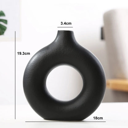 Hollow Ceramic Donuts Vase - Explore Ethereal