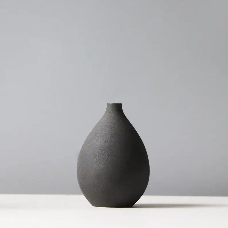 Matte Ceramic Vase - Explore Ethereal